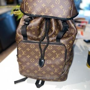 LOUIS VUITTON Zack Macassar Monogram Canvas Backpack
Product #: L1754270